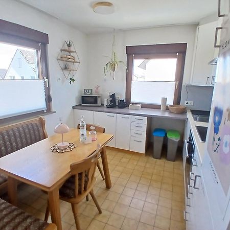 Happybnb Apartment Mit Sonniger Terrasse Lochgau Eksteriør bilde