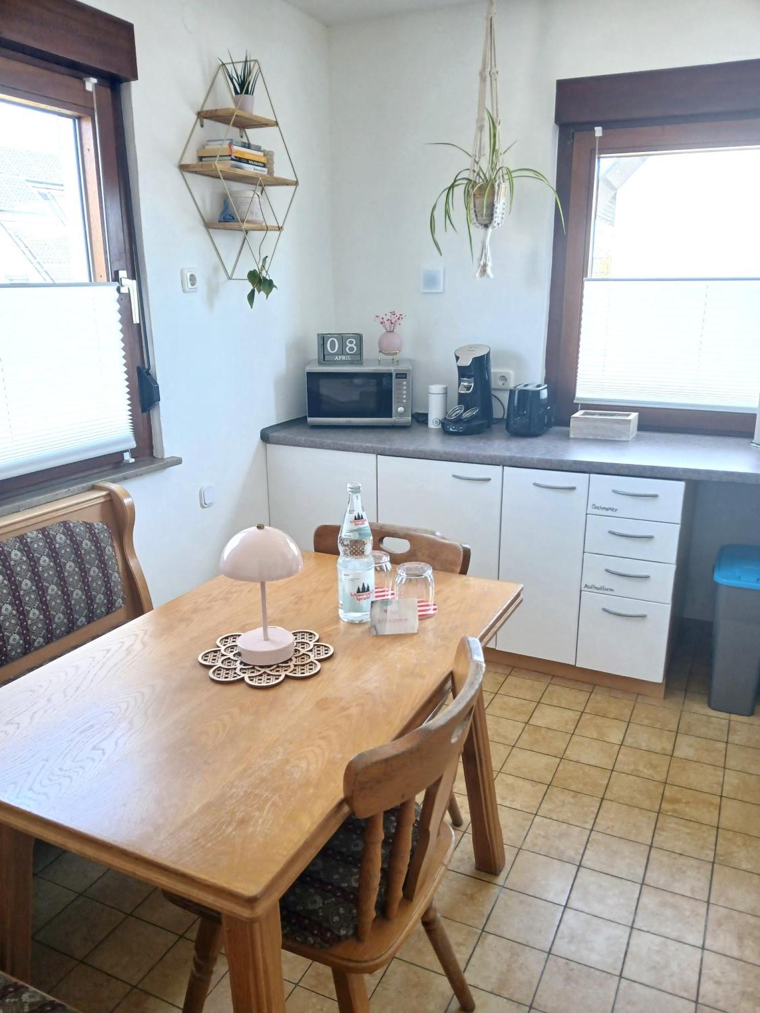 Happybnb Apartment Mit Sonniger Terrasse Lochgau Eksteriør bilde
